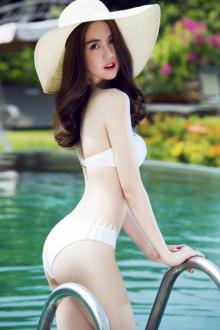 Sống Chung Với Em Gái Họ Dâm