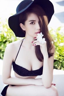 Phận Làm Dâu – Ông Làm Tình Với Cháu Dâu