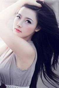 Cách Chinh Phục Gái Hơn Tuổi