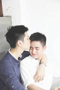 Chồng Và Em Trai Chồng