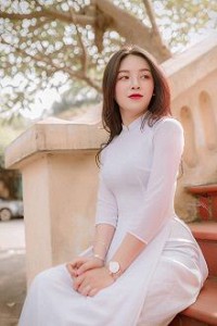 Cơn Gió Lạ (LL với cháu gái bên vợ)