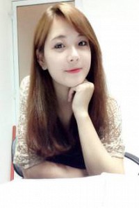 Em Hàng Xóm Đối Diện Nhà Tôi