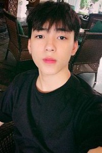 Hồi Đó Có Á Có Âu, Có Tây Có Ta, Có Già Có Trẻ