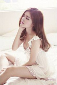 Ba Hiếp Dâm Con Trong Lúc Ngủ