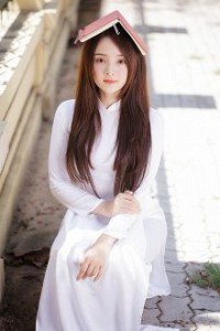 Mẹ Dâm Dụ Dỗ Bạn Trai Của Con Gái