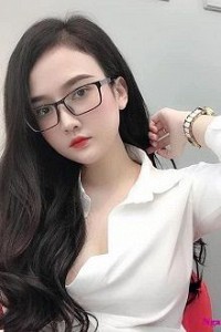 Người Con Gái (Femdom)