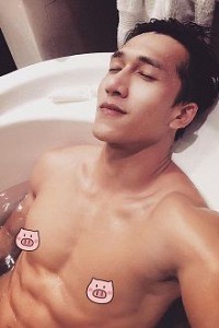 Nhà Vệ Sinh Trường Cấp 3