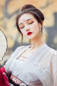 Quỷ Đế Cuồng Thê: Hoàn Khố Đại Tiểu Thư