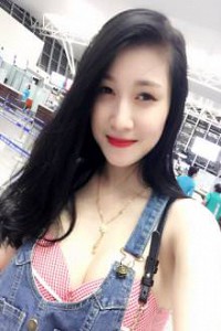 Tán Gái Hơn Tuổi Và Những Bài Học