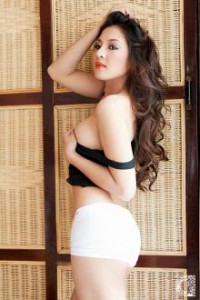 Kẻ Dâm Dục Nghiện Bú Sữa Mẹ