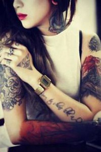 Vợ Xăm Hình Hổ Báo Nhưng Rất Chung Tình