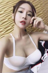 Ba Chị Em Hàng Xóm